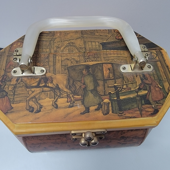Vintage Anton Pieck wood decoupage Dickens Christmas purse - Picture 1 of 8